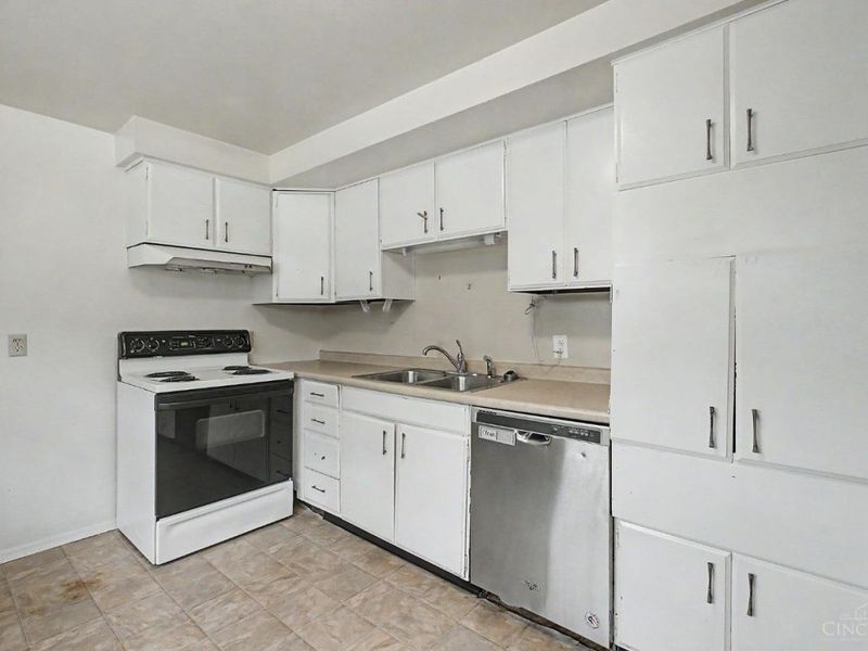 6131 Vereker Drive, Oxford, OH 45056 Photo 7