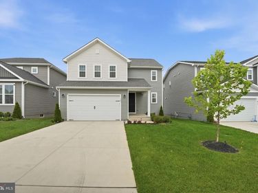 123 CURTAIN FALL DRIVE, MIDDLETOWN, VA 22645