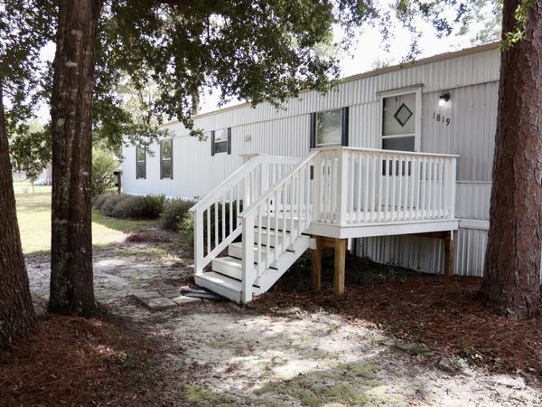 1819 Caswell Road, DeFuniak Springs, FL 32433