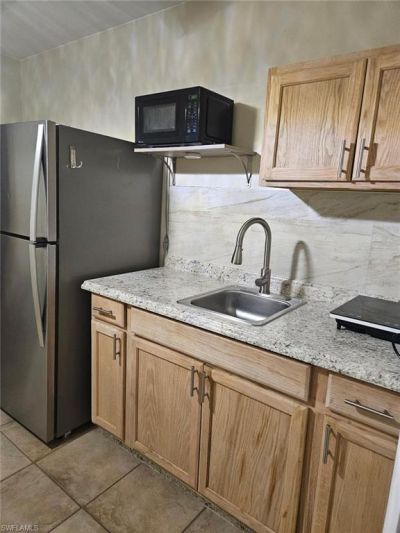 127 Blackstone Dr, Fort Myers, FL 33913 Photo
