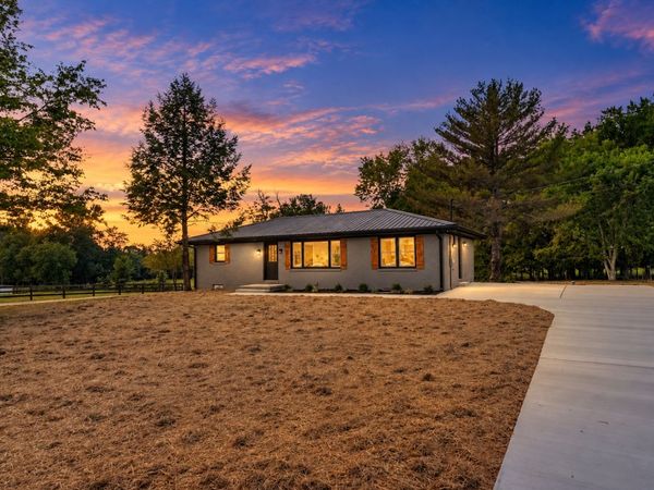 2039 Short Mountain Rd , Woodbury, TN 37190