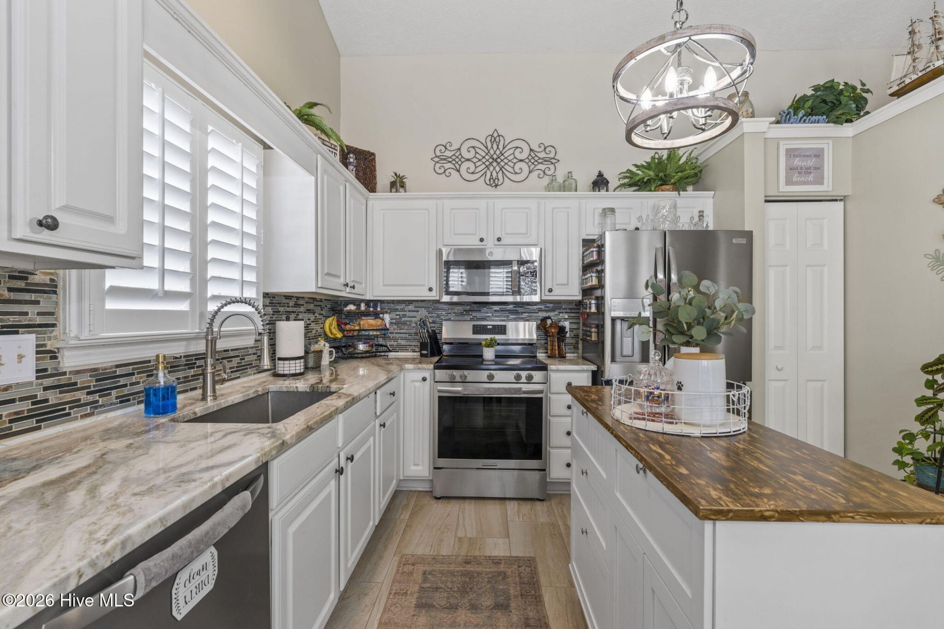 1017 Jocassee Drive Photo 20