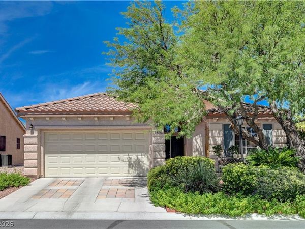 8316 Dawn Breeze Avenue , Las Vegas, NV 89131