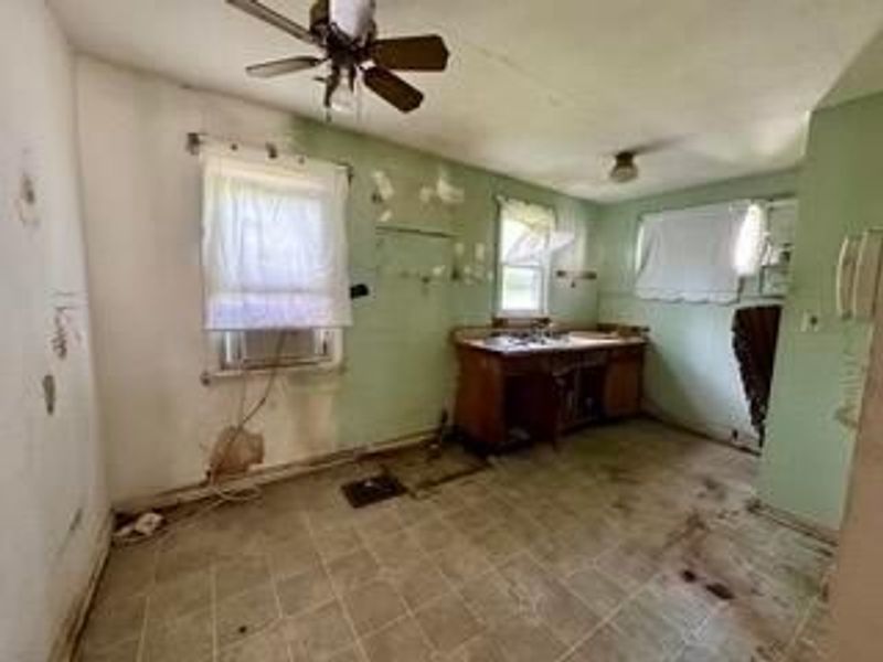 3167 E 6th Avenue, Columbus, OH 43219 Photo 7