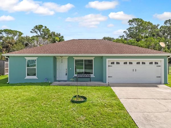 5010 Hickory Drive, Fort Pierce, FL 34982