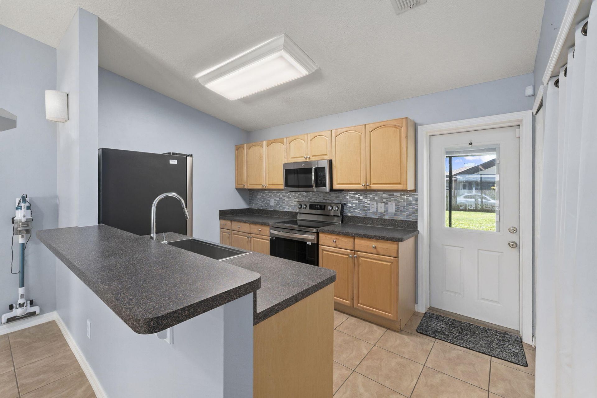 5010 Hickory Drive, Fort Pierce, FL 34982 Photo