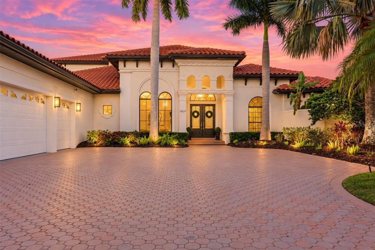 6809 Belmont Court, Bradenton, FL 34202 Photo
