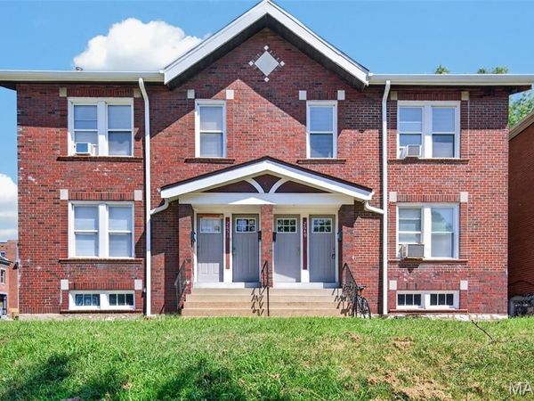 2649 Winnebago Street , St Louis, MO 63118