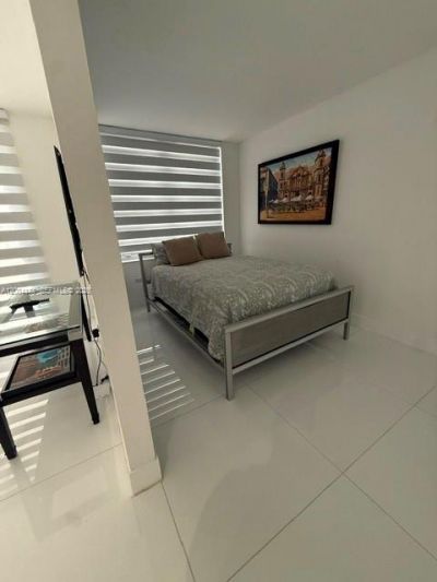 5555 Collins Ave, Unit 4P, Miami Beach, FL 33140 Photo