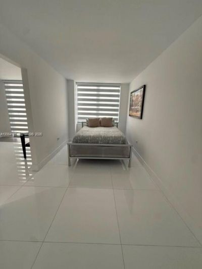 5555 Collins Ave, Unit 4P, Miami Beach, FL 33140 Photo