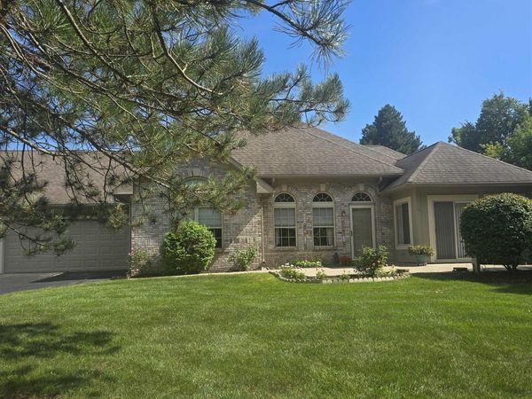 5178 Coventry Lane, Fort Wayne, IN 46804