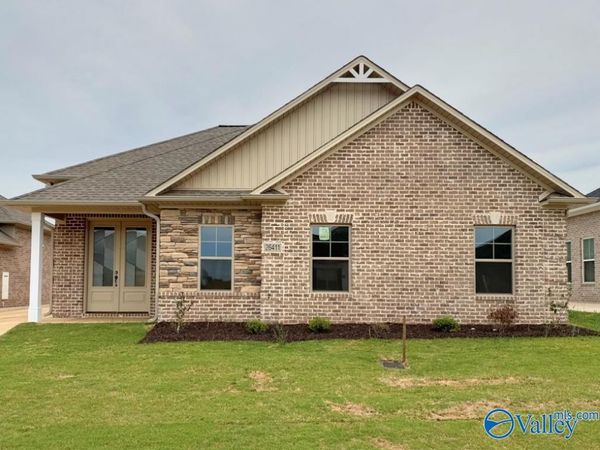 26411 Old Town Drive, Athens, AL 35613