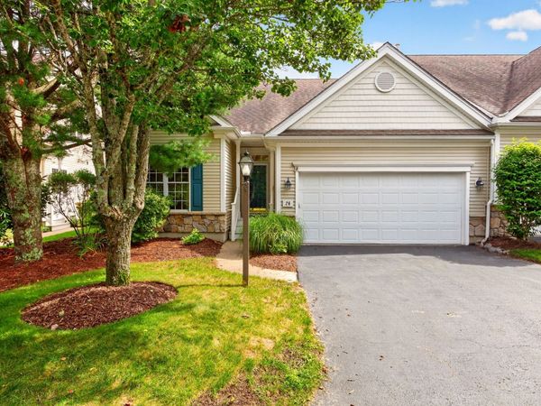 26 Cross Wind, Plymouth, MA 02360