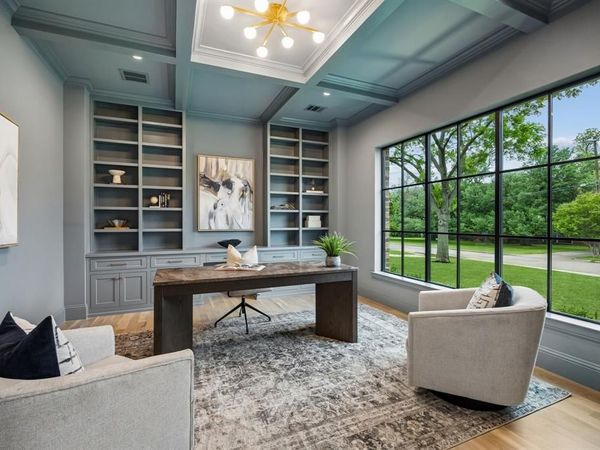 10128 Coppedge Lane , Dallas, TX 75229