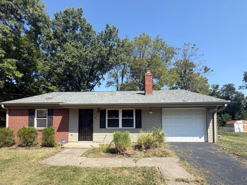 864 N Hill Lane, Springfield Township, OH 45224 Photo 1