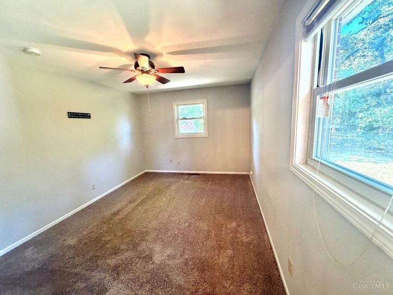 864 N Hill Lane, Springfield Township, OH 45224 Photo 11