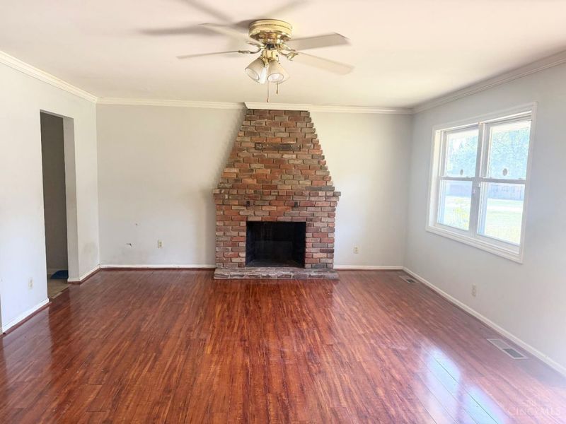864 N Hill Lane, Springfield Township, OH 45224 Photo 5