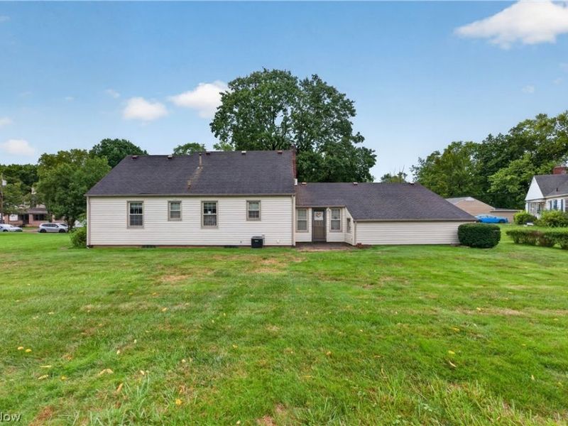 140 Shadyside Court, Alliance, OH 44601 Photo 15