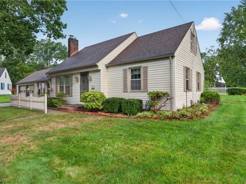 140 Shadyside Court, Alliance, OH 44601 Photo 2