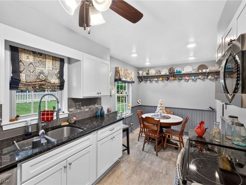 140 Shadyside Court, Alliance, OH 44601 Photo 6
