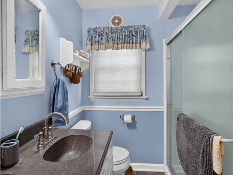 140 Shadyside Court, Alliance, OH 44601 Photo 7