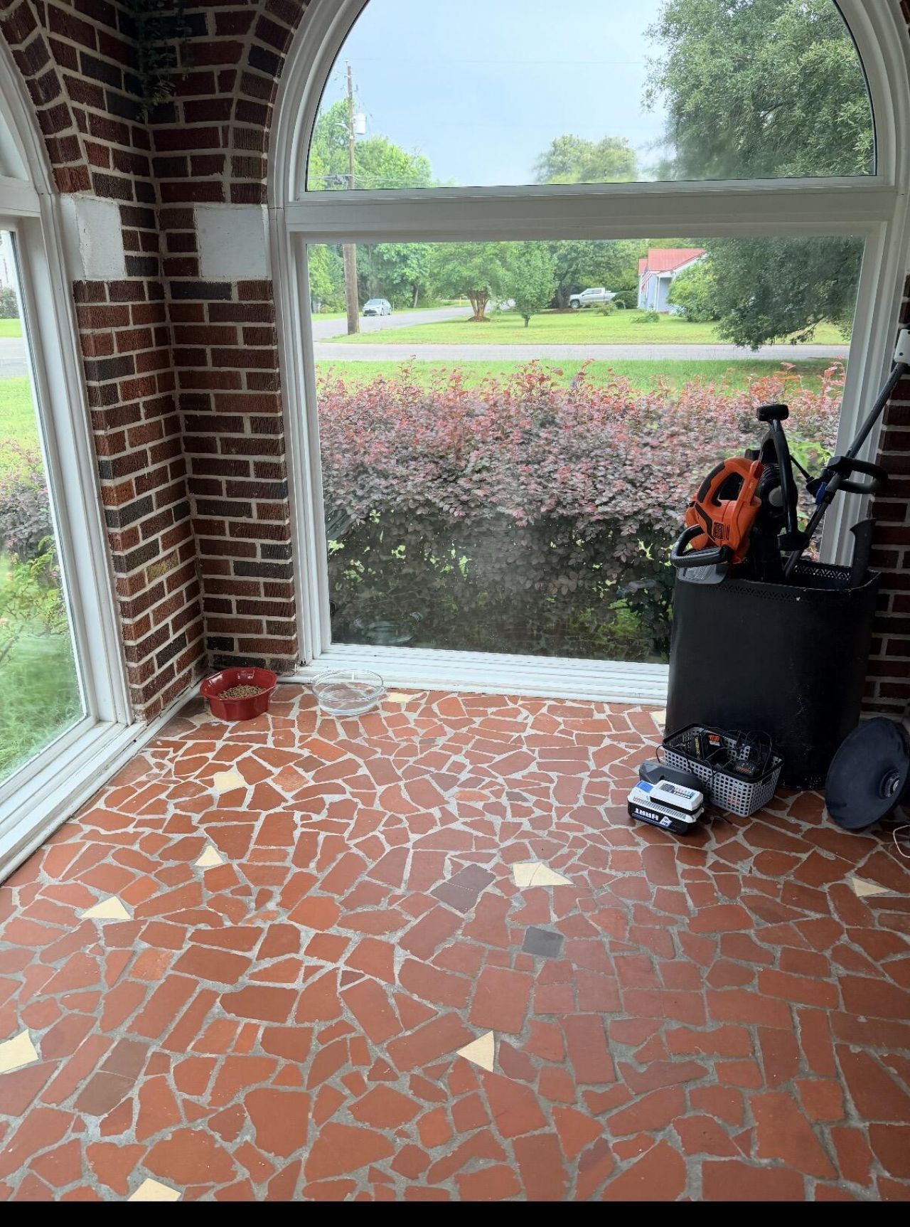 1160 Gilmore Avenue Photo 8