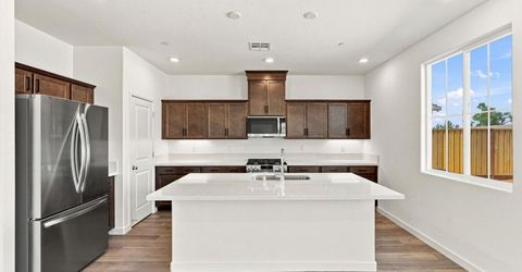 1472 Whitewater Way, Lincoln, CA 95648 Photo