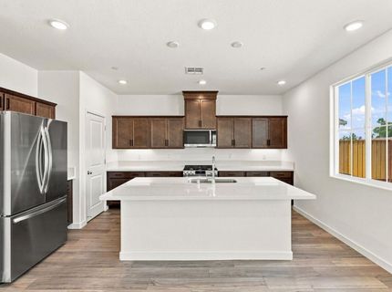 1472 Whitewater Way, Lincoln, CA 95648 Photo