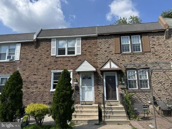 1123 TREMONT DRIVE , GLENOLDEN, PA 19036