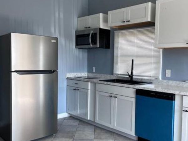 23786 BILL DIXON ROAD , CALIFORNIA, MD 20619