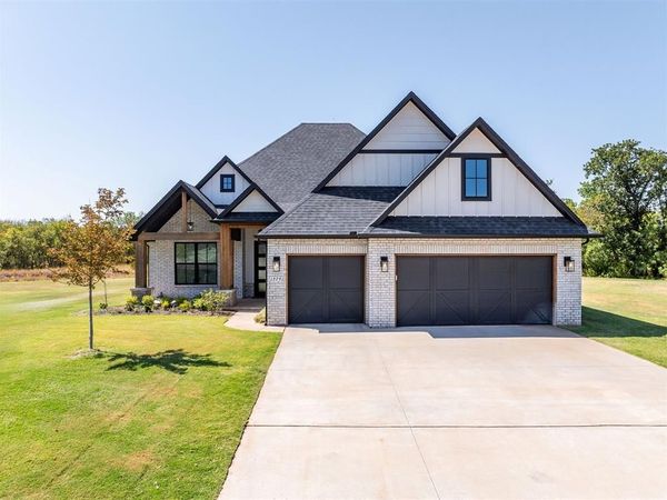 13791 Brook Crossing, Edmond, OK 73025