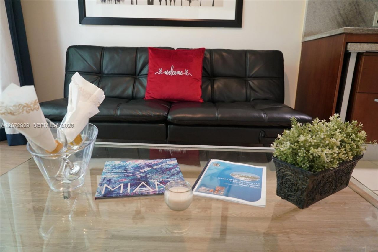 1036 Ocean Dr , Unit B202, Miami Beach, FL 33139 Photo