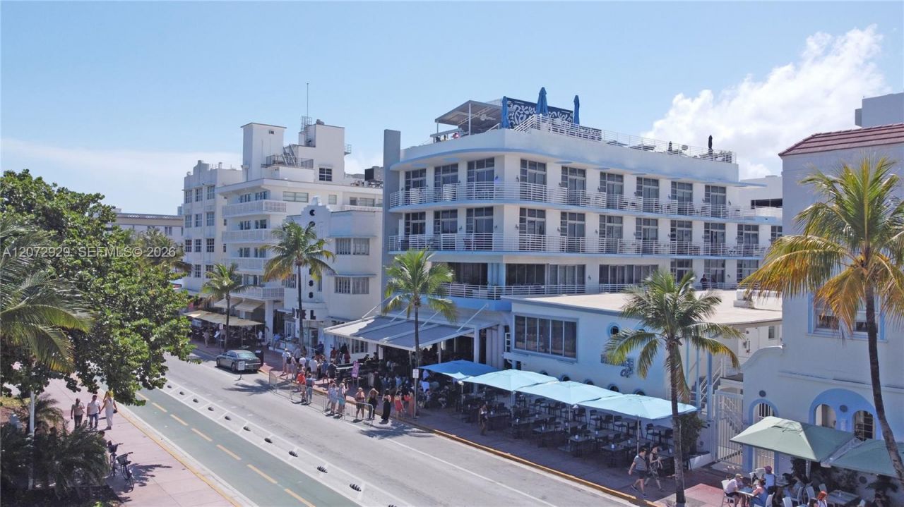 1036 Ocean Dr , Unit B202, Miami Beach, FL 33139 Photo
