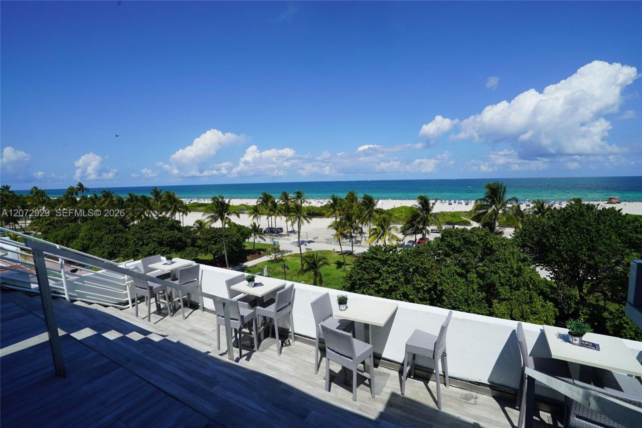 1036 Ocean Dr , Unit B202, Miami Beach, FL 33139 Photo