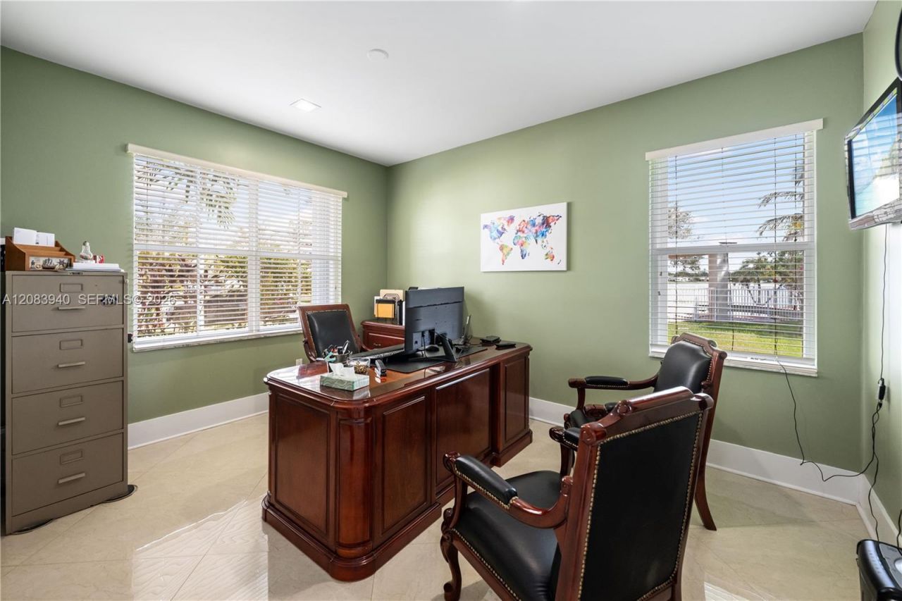 18806 NW 23rd Pl, Pembroke Pines, FL 33029 Photo
