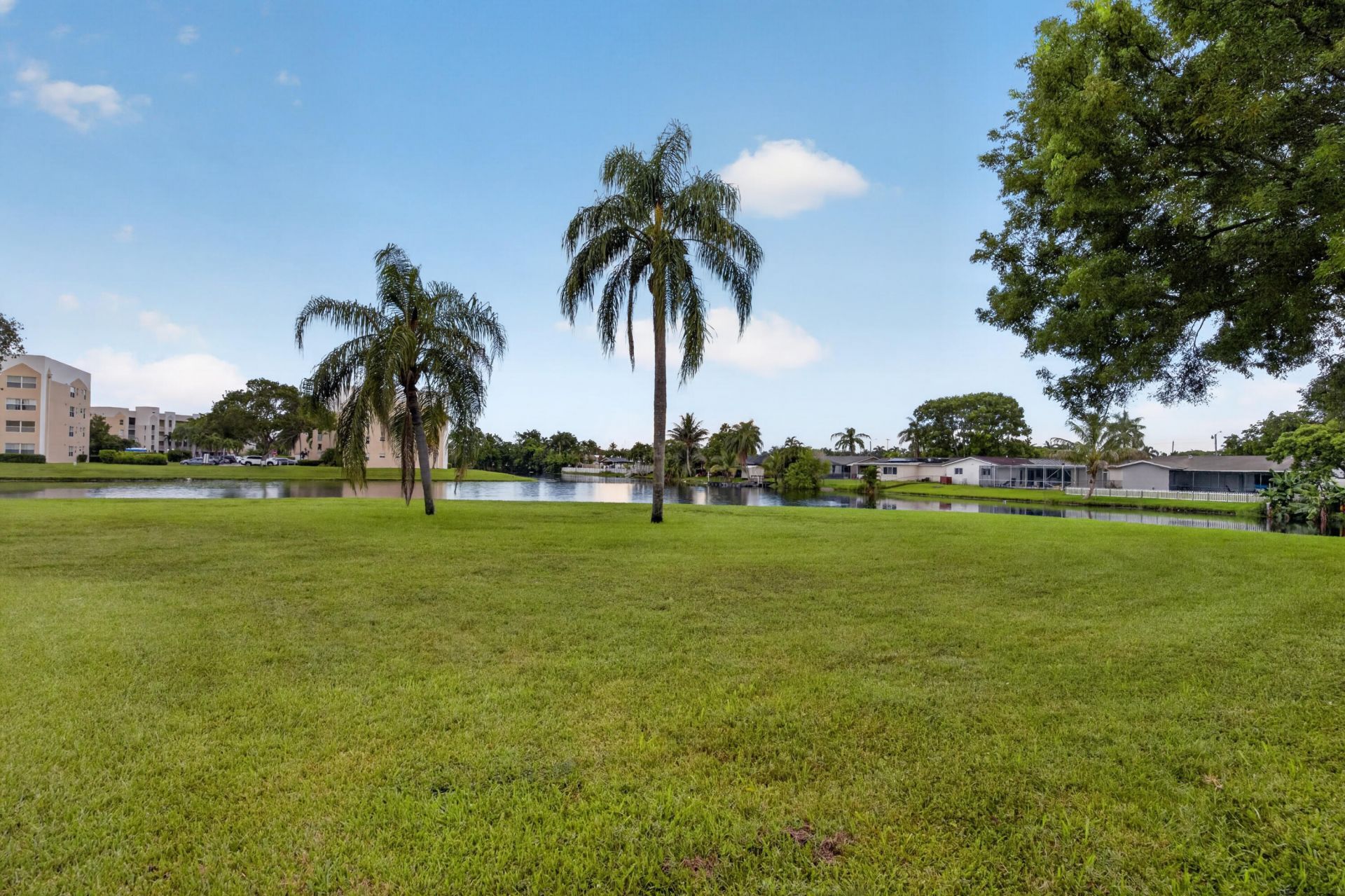 10346 NW 24th Place, Unit 406, Sunrise, FL 33322 Photo