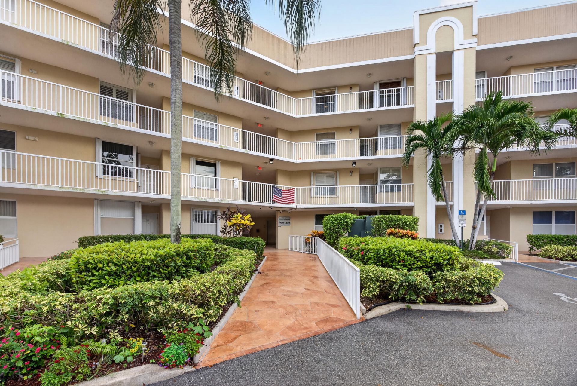 10346 NW 24th Place, Unit 406, Sunrise, FL 33322 Photo