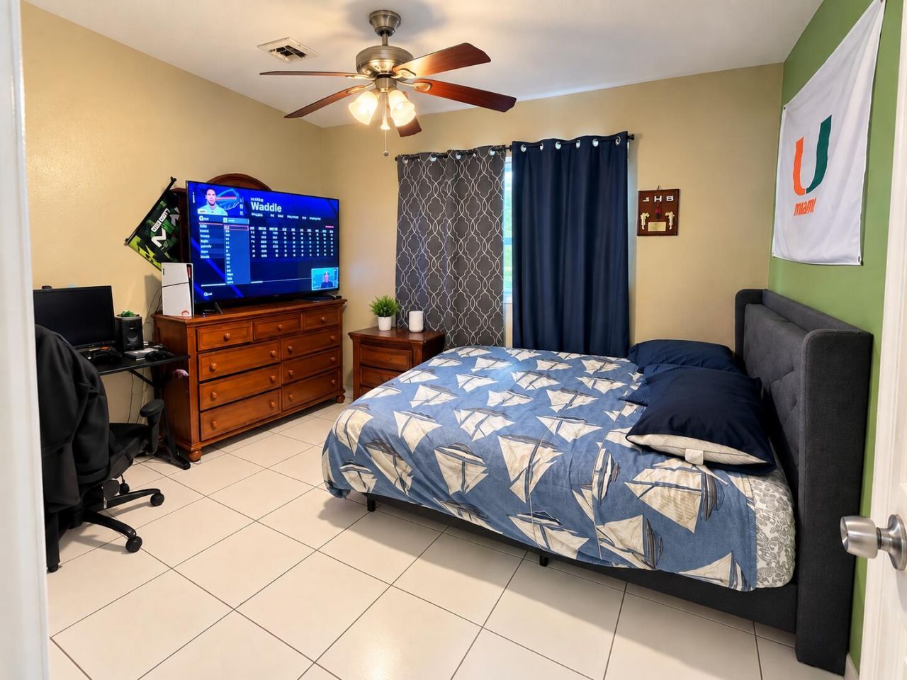 70 NE 174th Drive, North Miami Beach, FL 33162 Photo