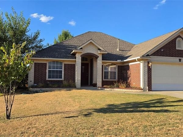 11403 E Village Avenue, Midwest City, OK 73130
