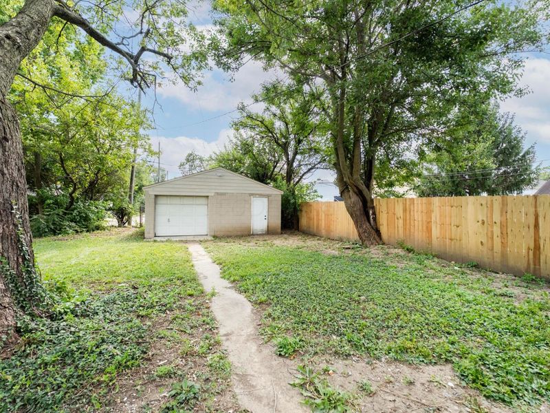 905 Leona Avenue, Columbus, OH 43201 Photo 38