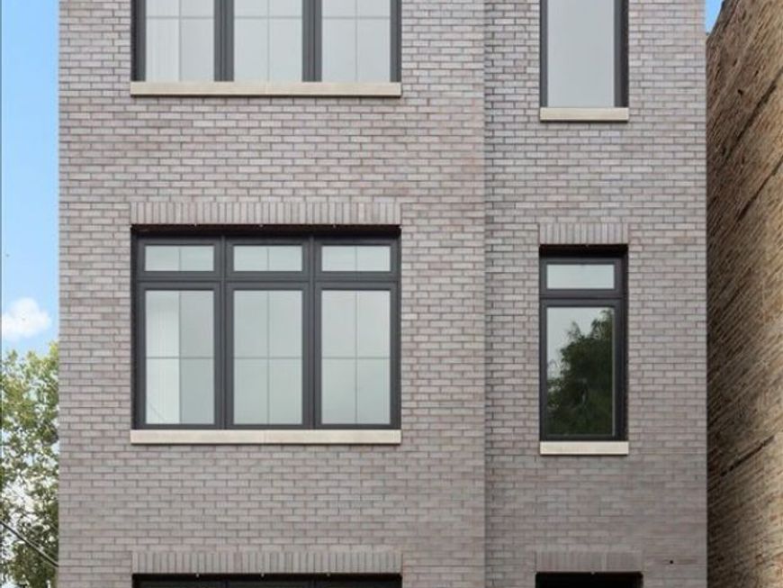 Main Photo