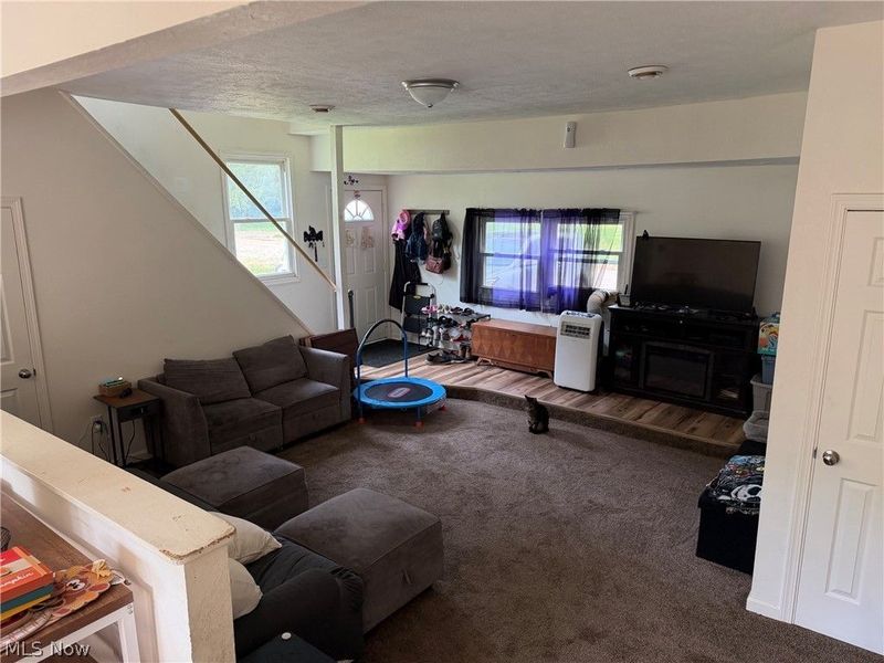 4421 Meadowbrook Drive, Leavittsburg, OH 44430 Photo 9