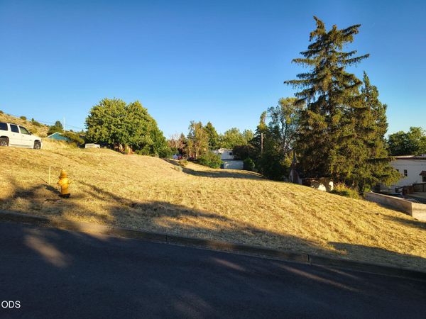 Leroy Street, Unit Lot 7, Klamath Falls, OR 97601