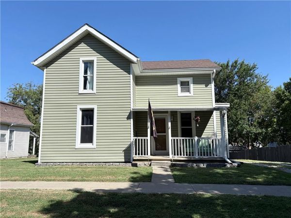 805 W Main Street, Savannah, MO 64485