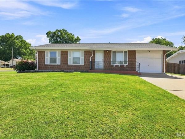 4534 Thicket Drive, Mehlville, MO 63129