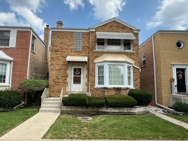 6147 N Meade Avenue , Unit 2, Chicago, IL 60646