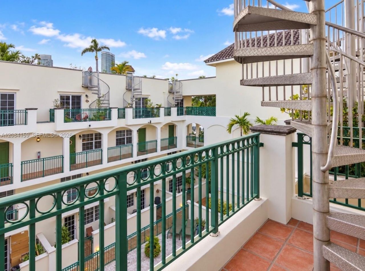 300 Euclid Ave, Unit 209, Miami Beach, FL 33139 Photo