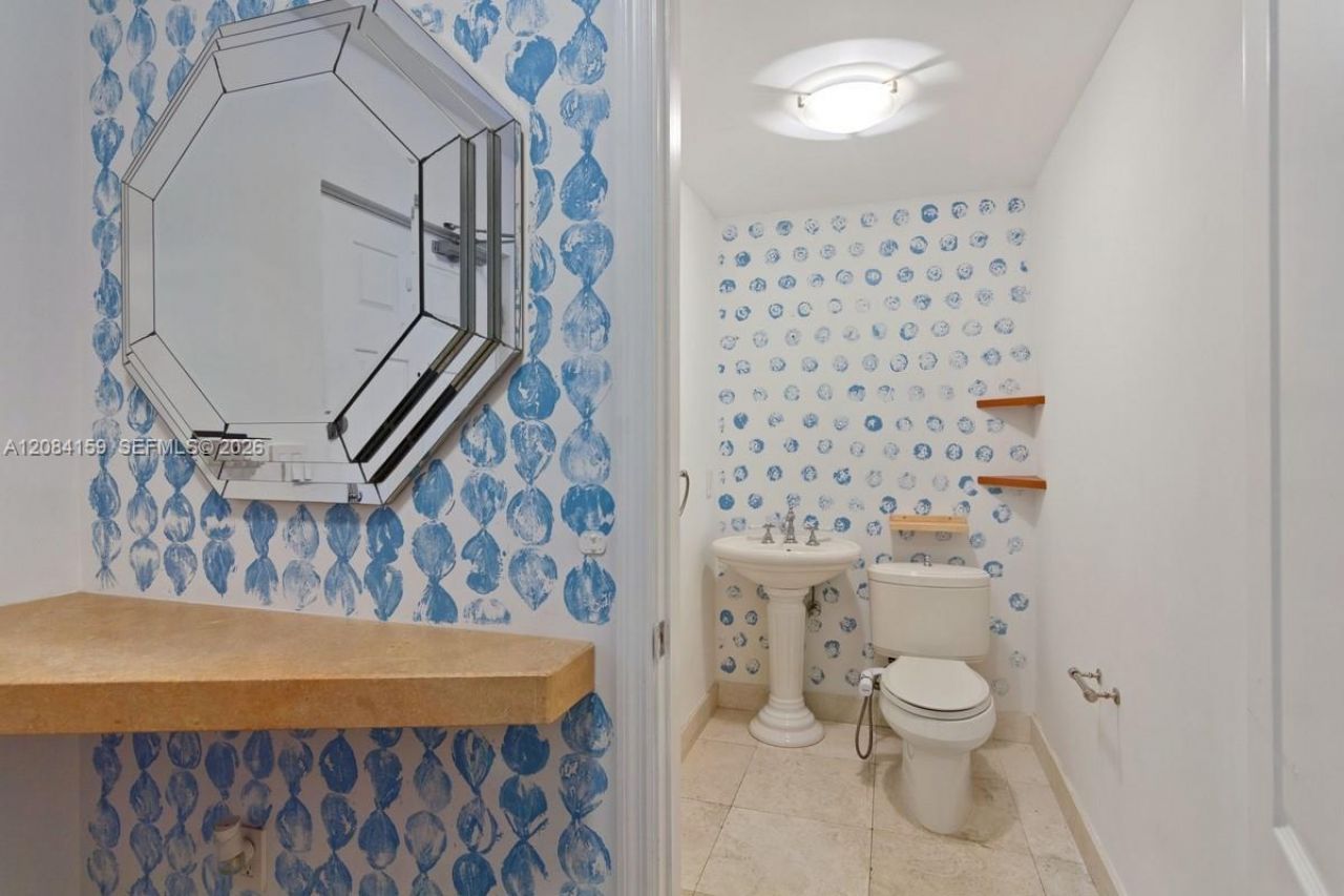 300 Euclid Ave, Unit 209, Miami Beach, FL 33139 Photo