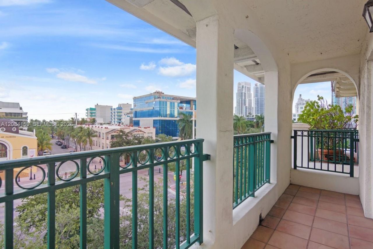 300 Euclid Ave, Unit 209, Miami Beach, FL 33139 Photo