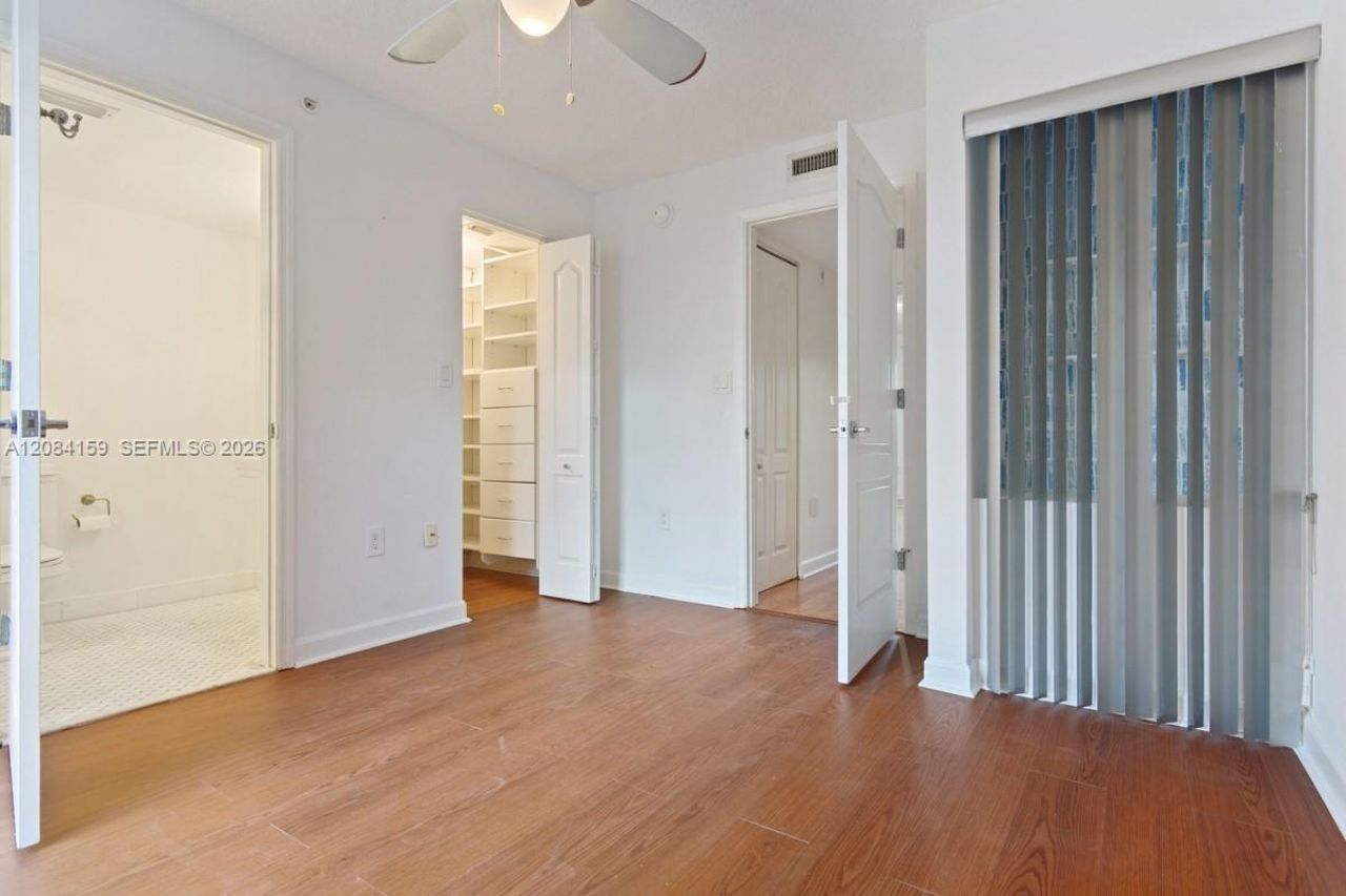 300 Euclid Ave, Unit 209, Miami Beach, FL 33139 Photo